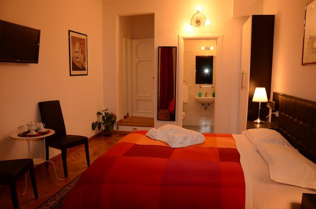 Vatican Dream Rome Room photo
