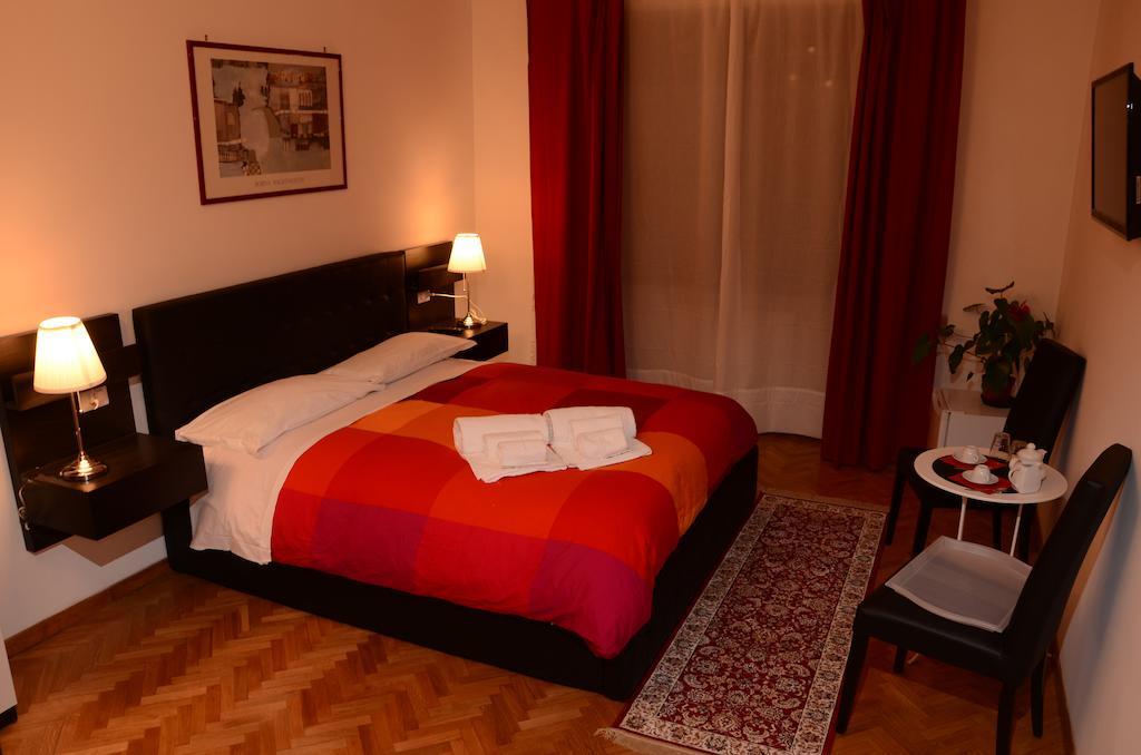Vatican Dream Rome Room photo